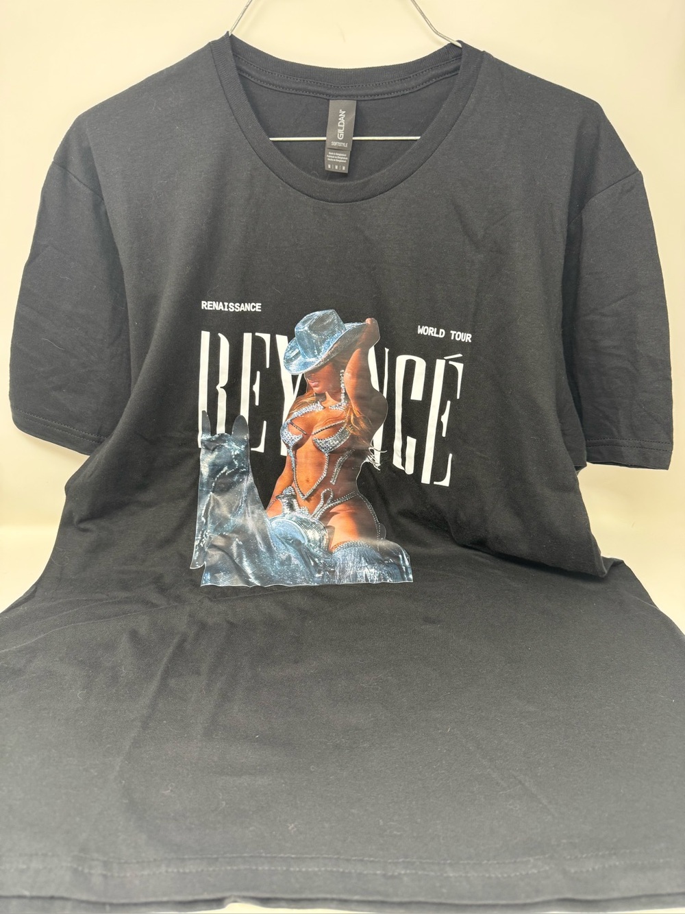 Beyoncé Renaissance world tour black size medium short sleeve(Gildon) preowned